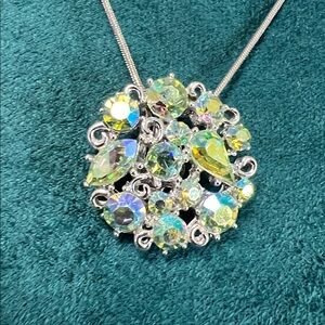 LISNER - One of a kind Silver-tone Necklace AB Crystal Pendant Vintage Original